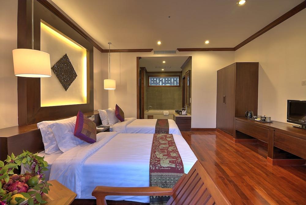 The Moon Residence & Spa Siem Reap Buitenkant foto