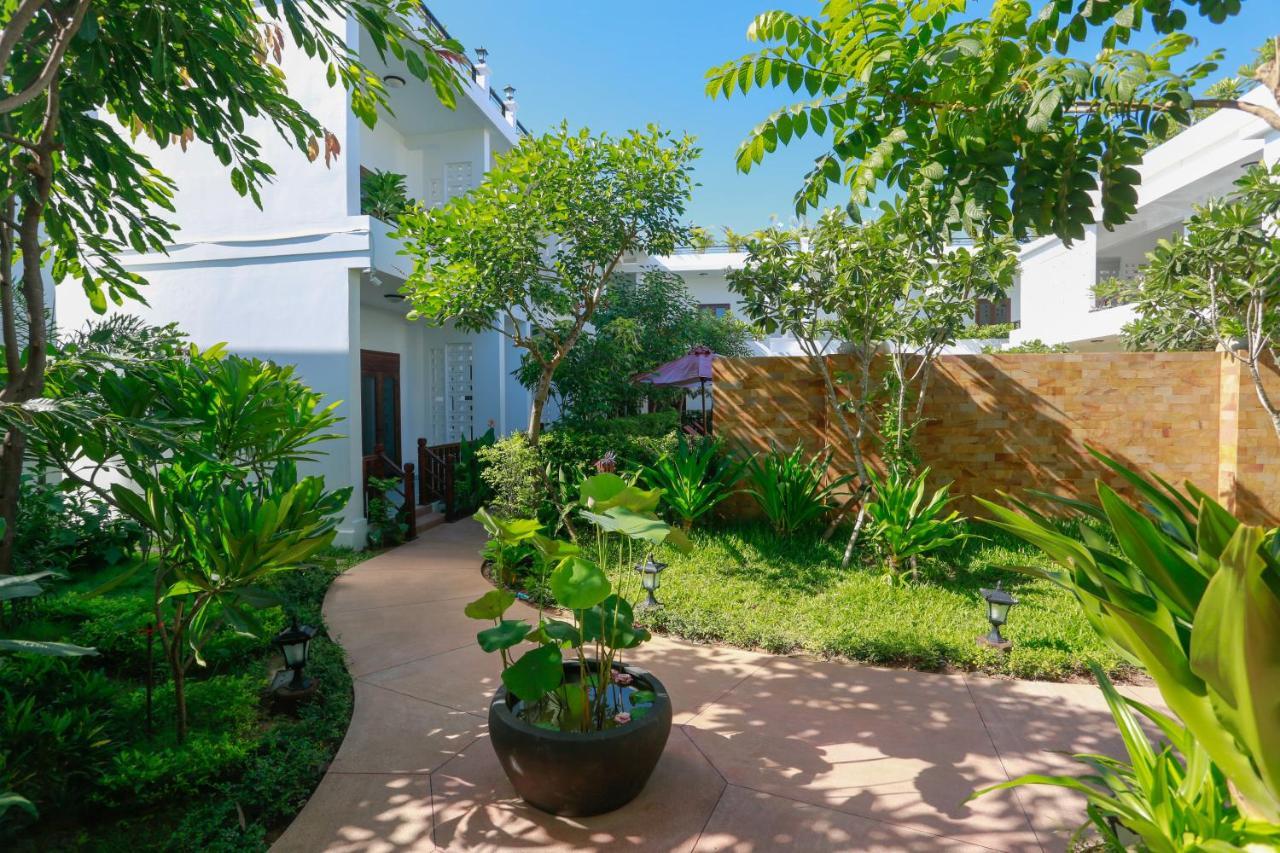 The Moon Residence & Spa Siem Reap Buitenkant foto